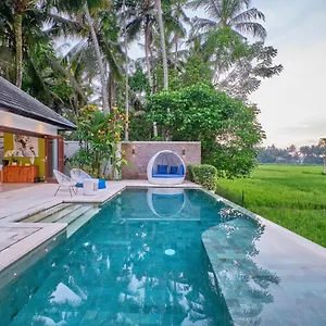  Villa Balinese Luxurious Elegance
