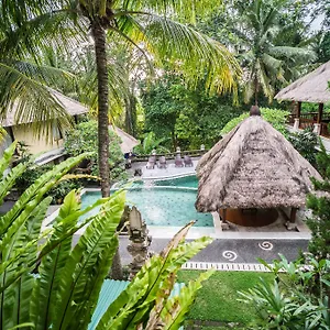 Kori Resort, Restaurant & Resort