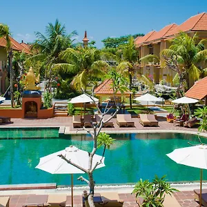 Field And Restaurant Hotel