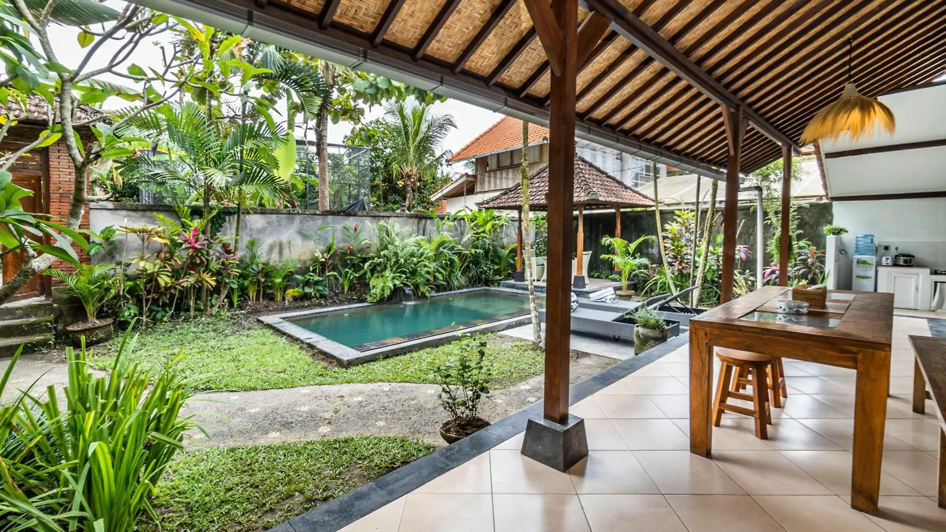 Villa Lulu House En Ubud Indonesia